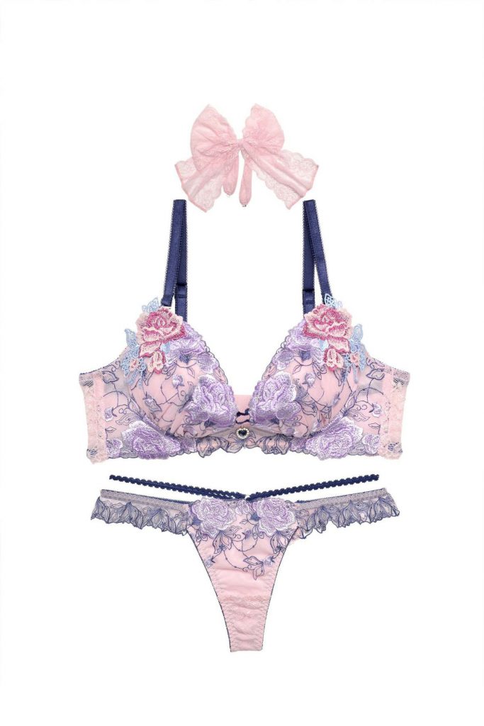 whip❤︎bunny Shiny Gloss Rose BraT back
