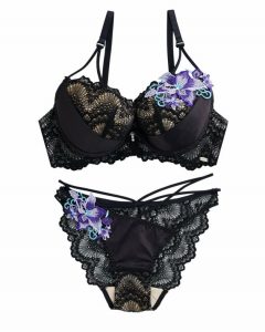 LEMURA Chemical Motif Satin Lingerie