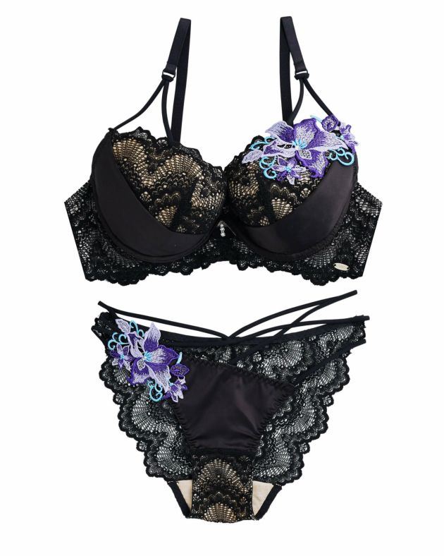LEMURA Chemical Motif Satin Lingerie