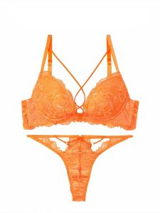 reinest スピンドルレーシィカットブラジャー