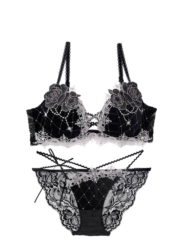 whip❤︎bunny Luxe Jewelry Velour Bra